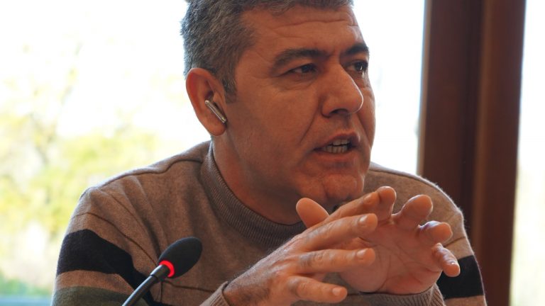 Hawas Sadoun providing the Kurdish perspektive on federalism and decentralization in Syria